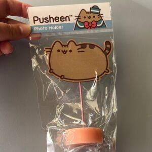 Pusheen Box Exclusive 2019 photo holder